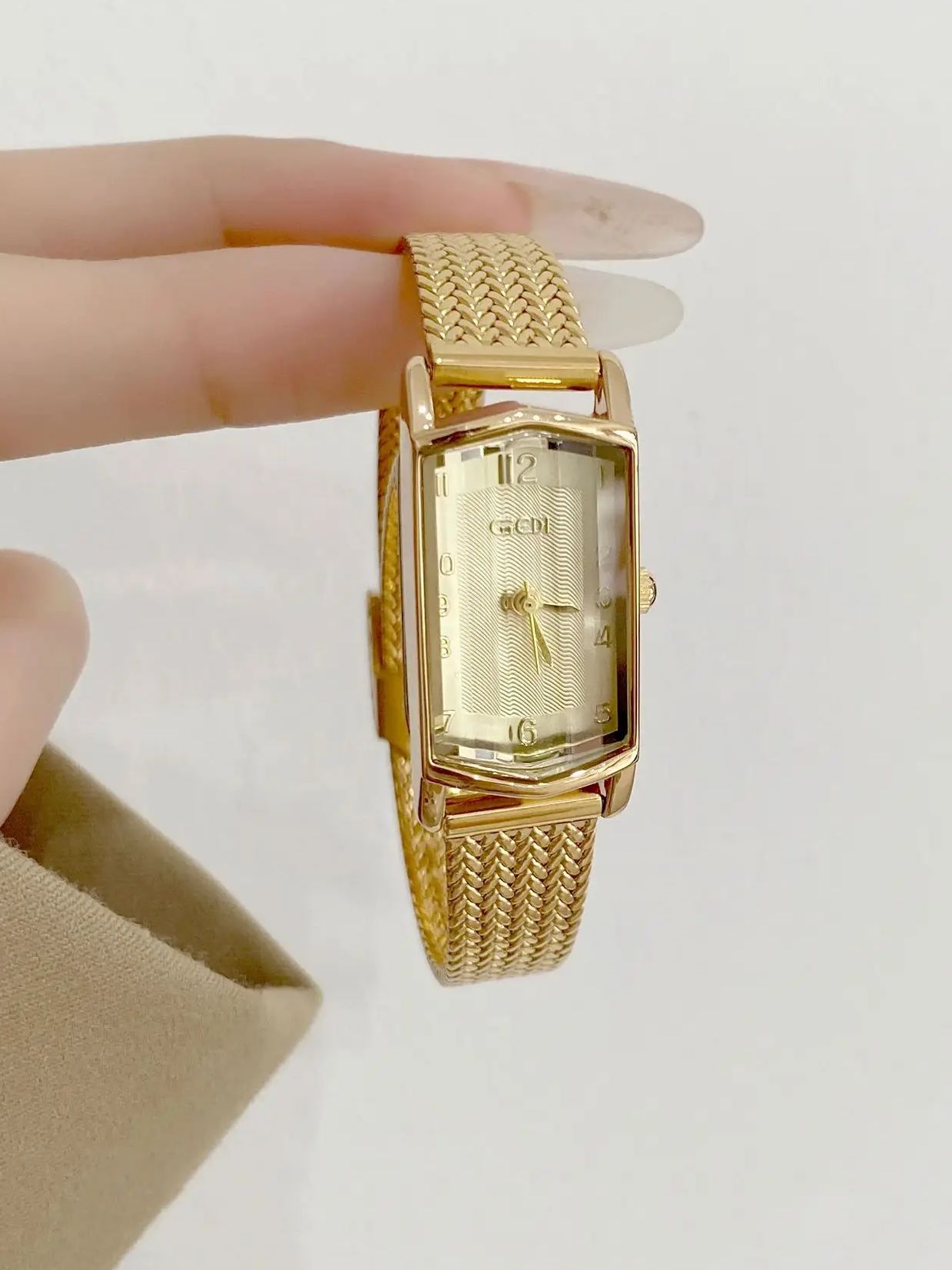 Vintage Gold Damenuhren-Kollek – Vintage Watch Collecting Bewertung und Preis